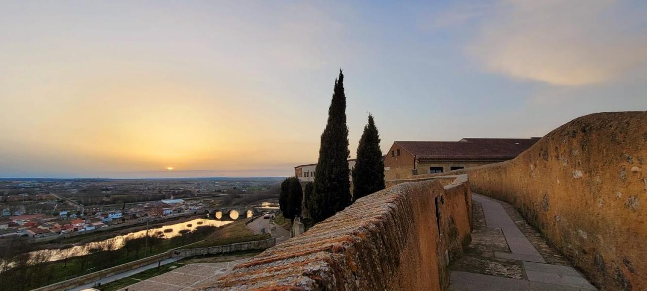Alojamientos Centro Historico De Ciudad Rodrigo Ngoại thất bức ảnh
